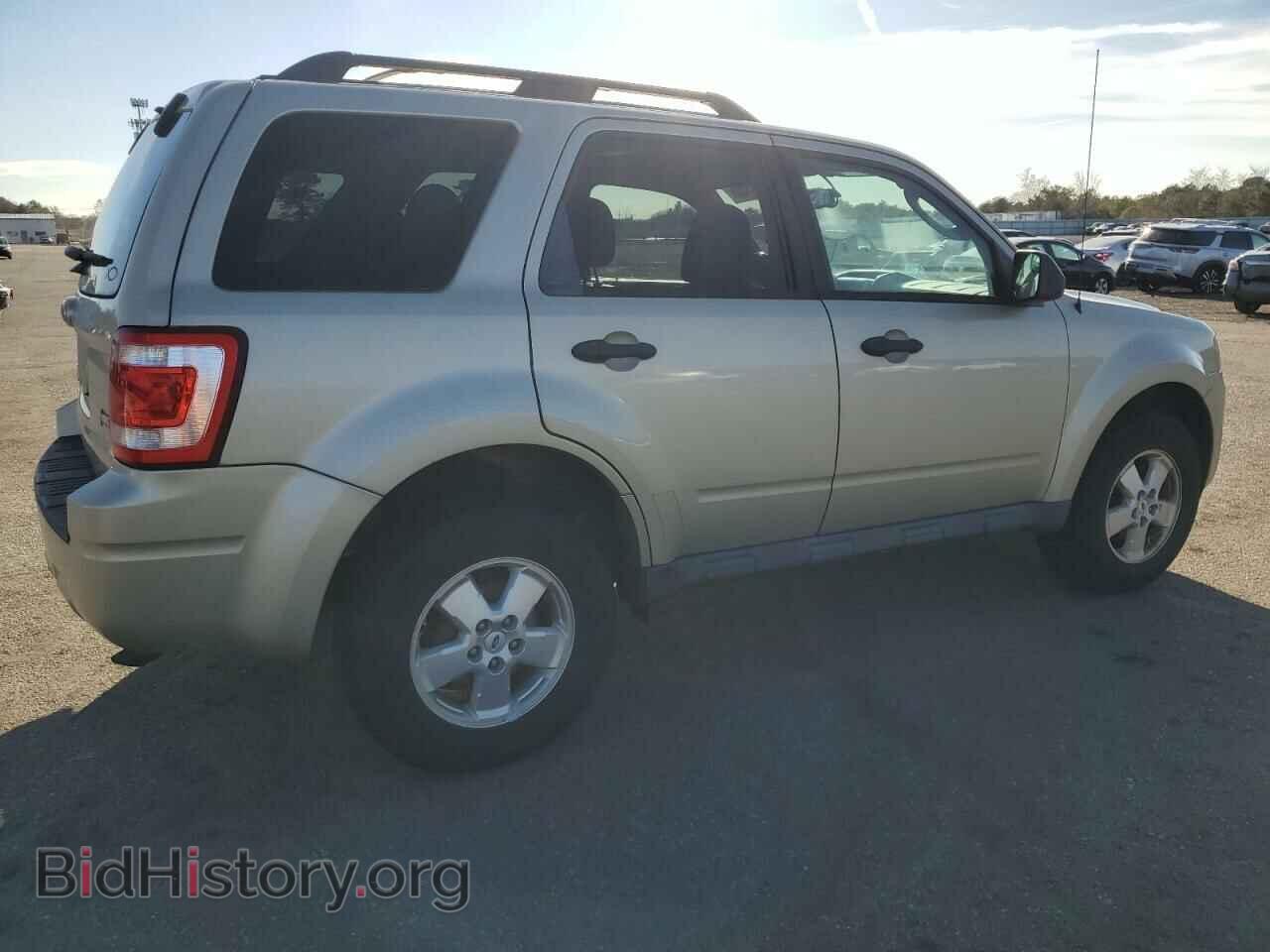 2012 FORD ESCAPE - VIN: 1FMCU9DG6CKA70572 - Фото 3