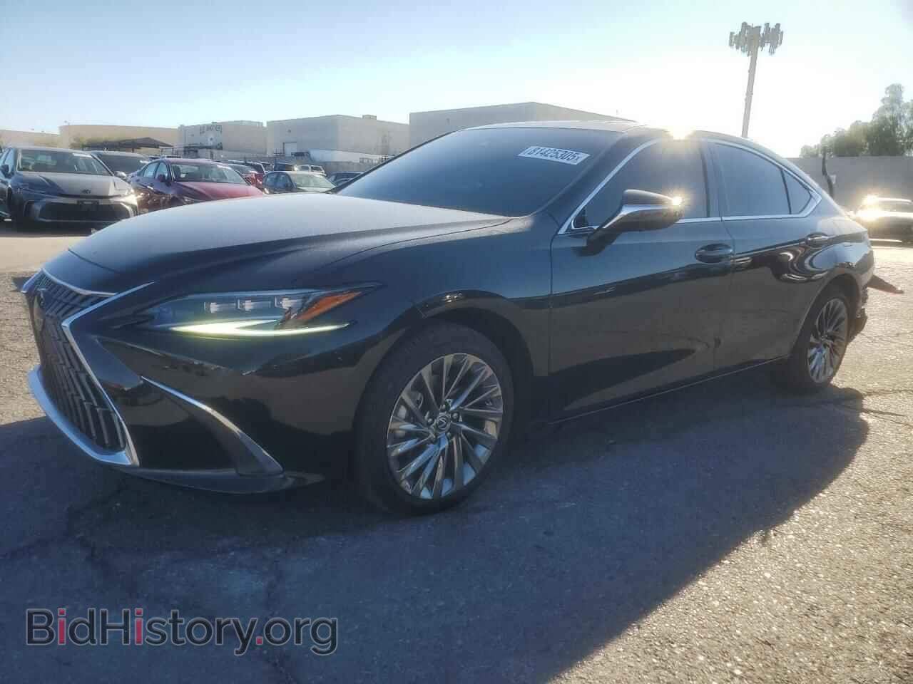 Фотография 58AEA1C10SU066660 - LEXUS ES300 2025
