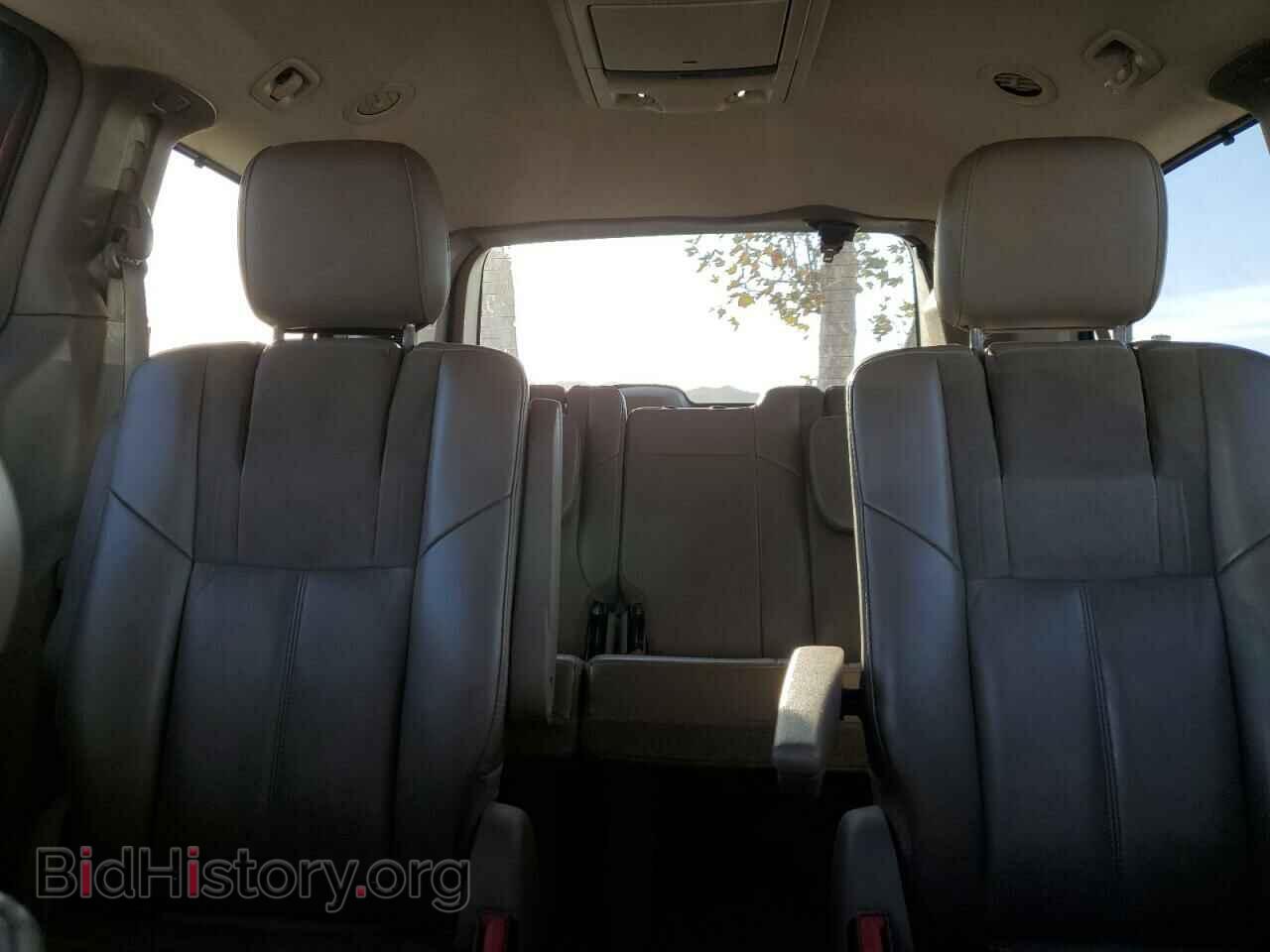 2011 CHRYSLER TOWN & C - VIN: 2A4RR6DG0BR749925 - Фото 10