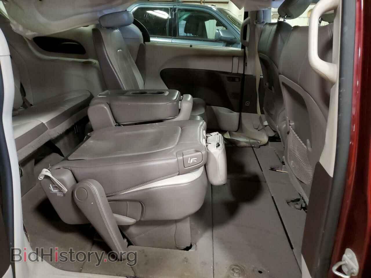 2018 CHRYSLER PACIFICA - VIN: 2C4RC1BG1JR228014 - Фото 11