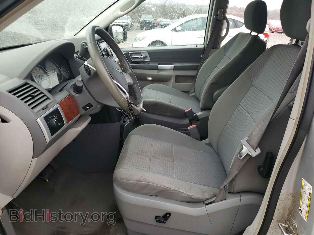 2008 CHRYSLER MINIVAN - VIN: 2A8HR54P58R762327 - Фото 7
