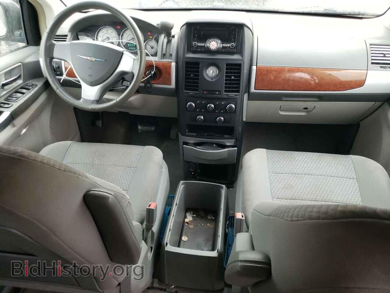 2008 CHRYSLER MINIVAN - VIN: 2A8HR54P58R762327 - Фото 8
