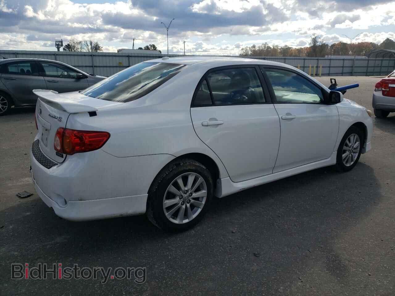 2010 TOYOTA COROLLA - VIN: 2T1BU4EE2AC357759 - Фото 3