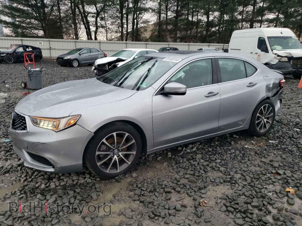 Фотография 19UUB2F36JA004902 - ACURA TLX 2018