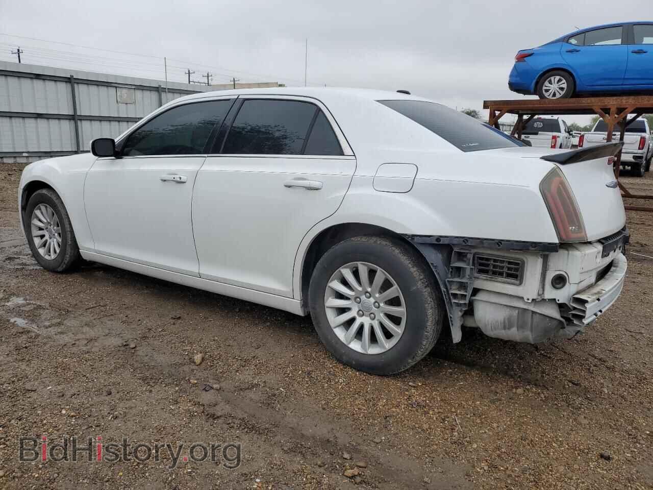 2012 CHRYSLER 300 - VIN: 2C3CCAAG8CH138797 - Photo 2