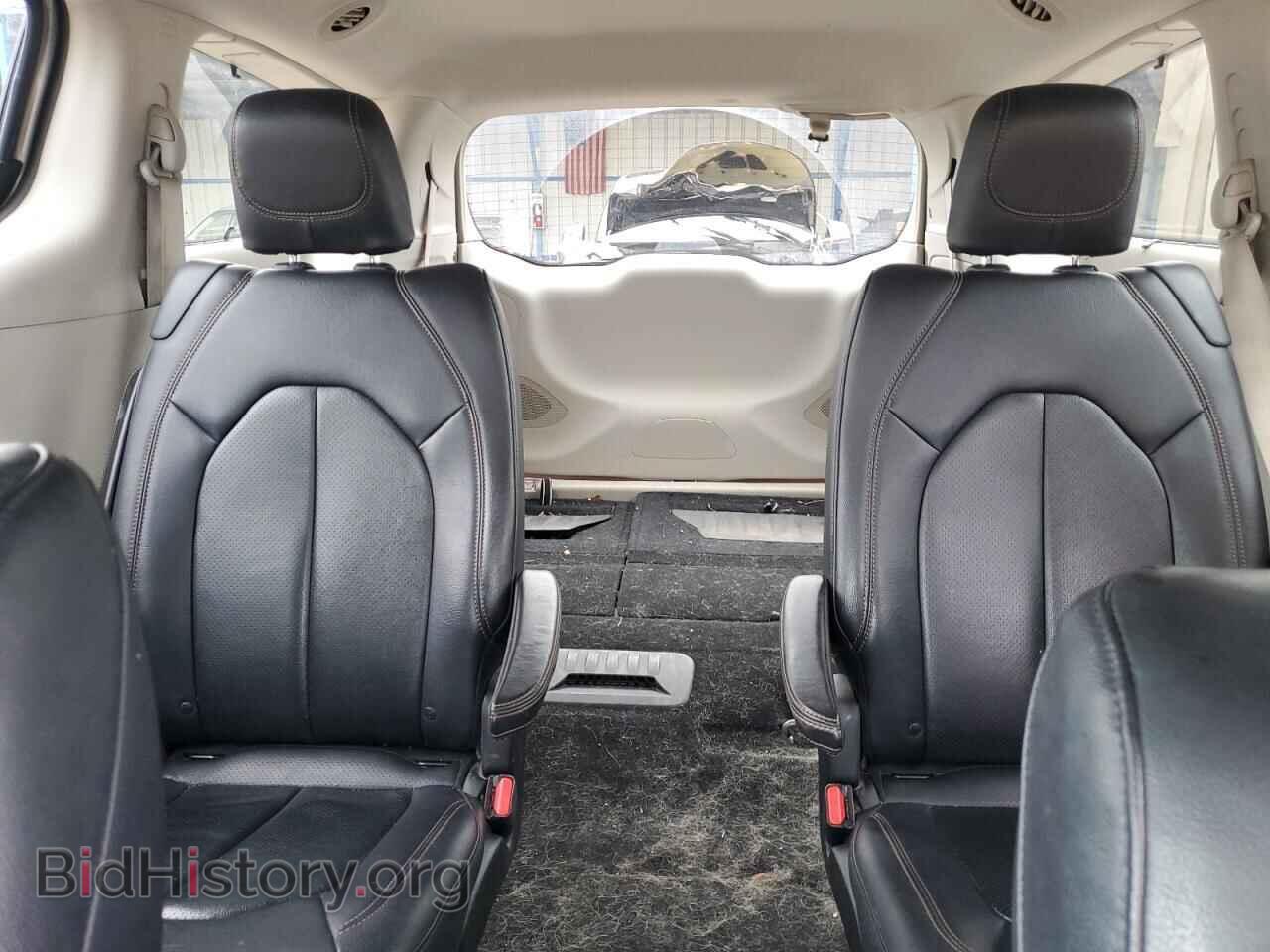 2018 CHRYSLER PACIFICA - VIN: 2C4RC1BGXJR123391 - Фото 10