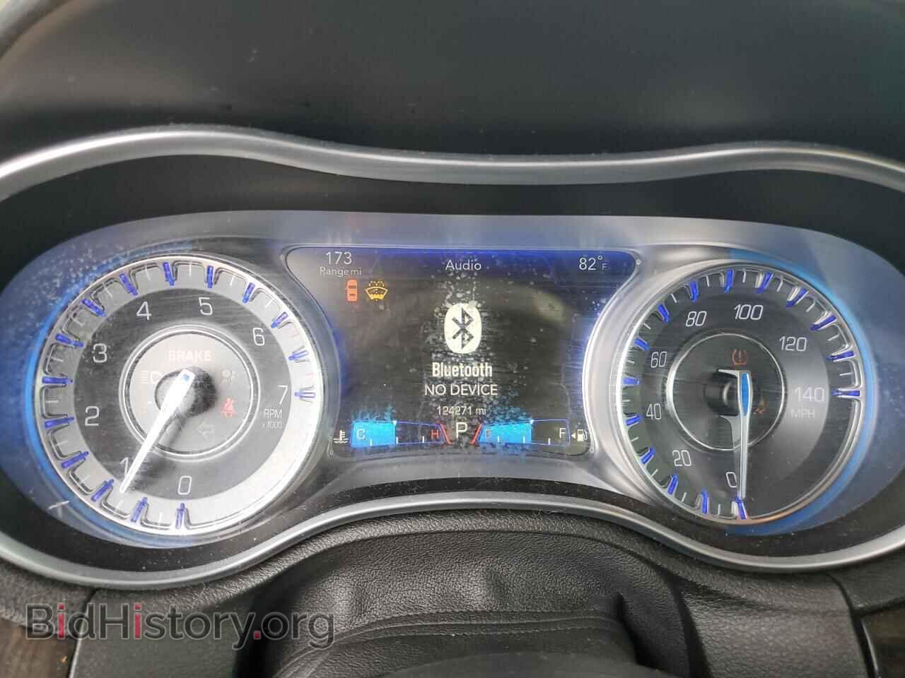 2016 CHRYSLER 300 - VIN: 2C3CCAEG1GH156364 - Фото 9
