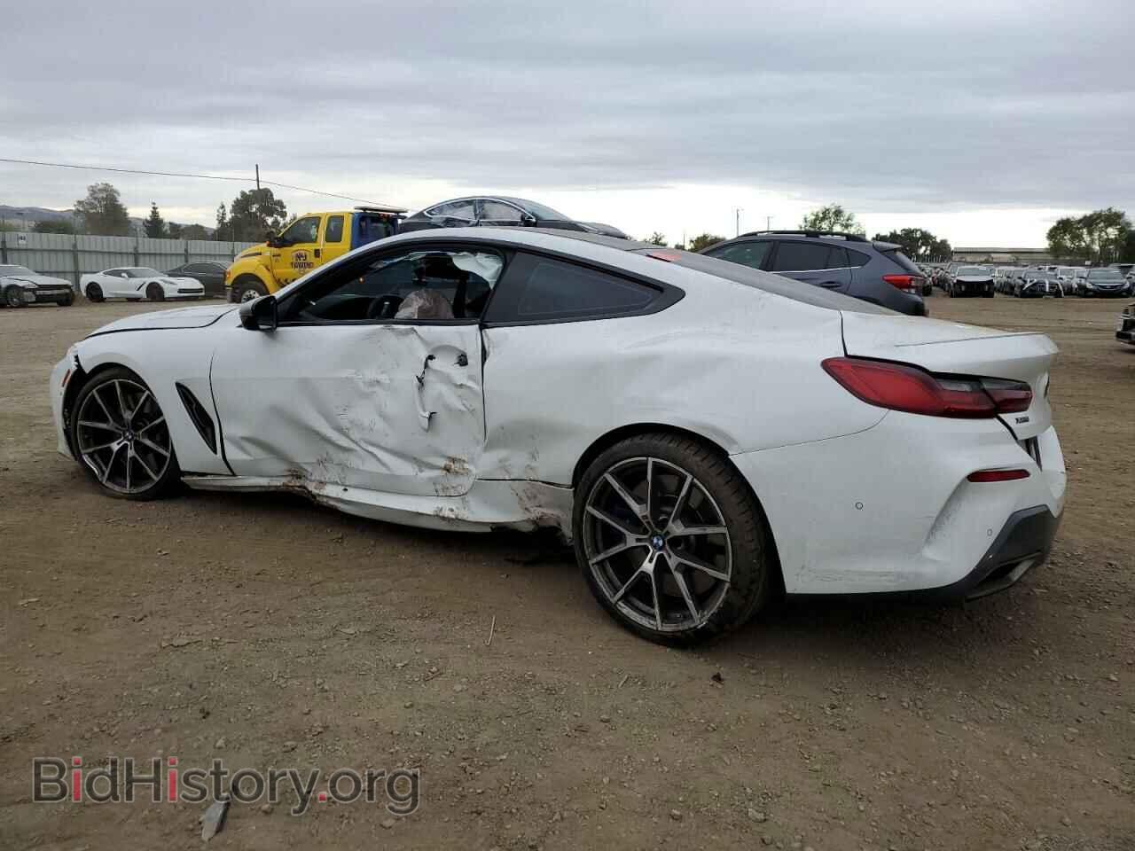2019 BMW M8 - VIN: WBABC4C54KBJ35615 - Фото 2