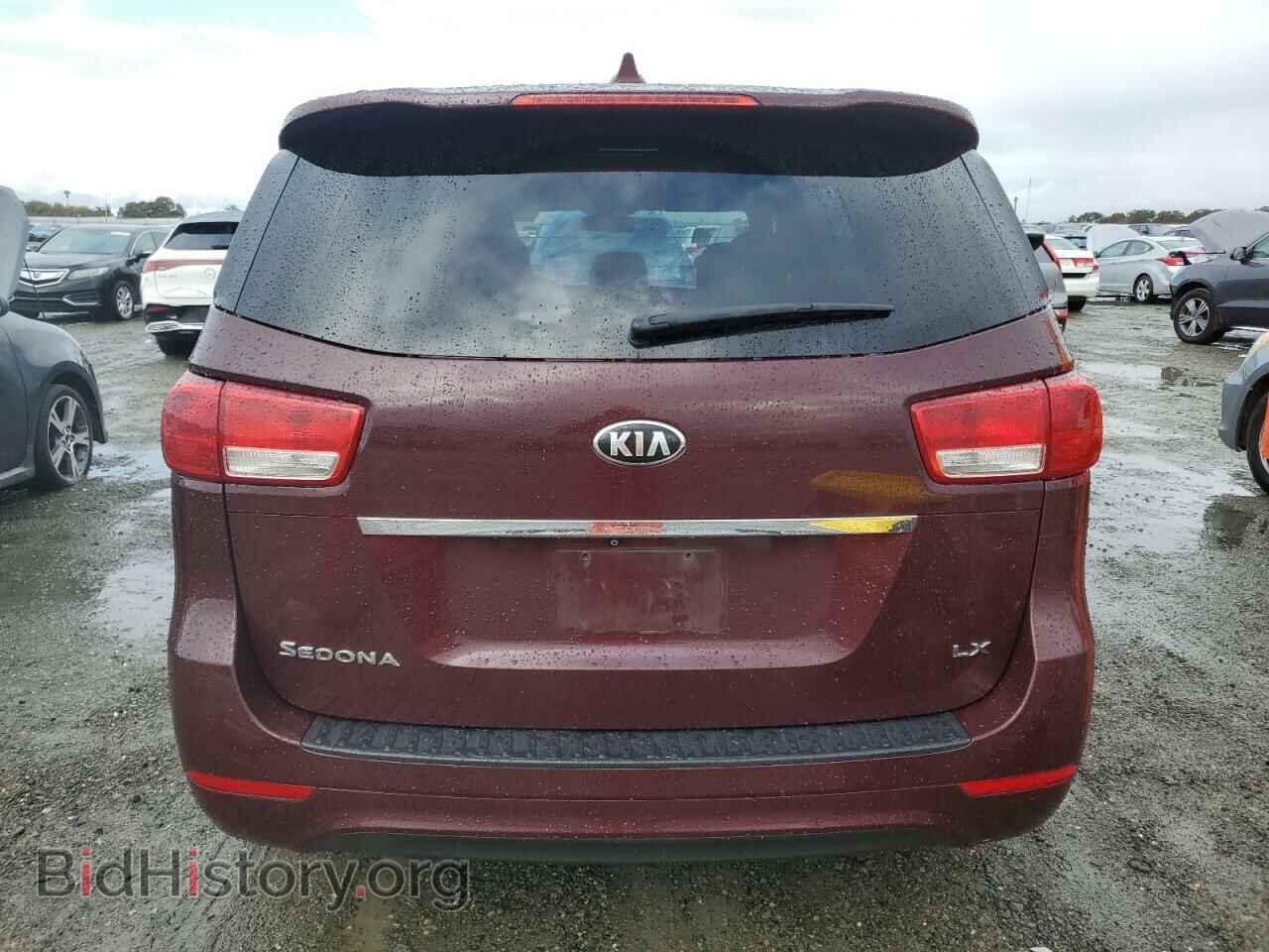 2018 KIA All Models - VIN: KNDMB5C19J6397395 - Photo 6