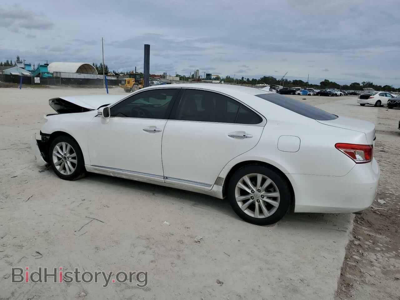 2011 LEXUS ES350 - VIN: JTHBK1EG1B2468310 - Photo 2