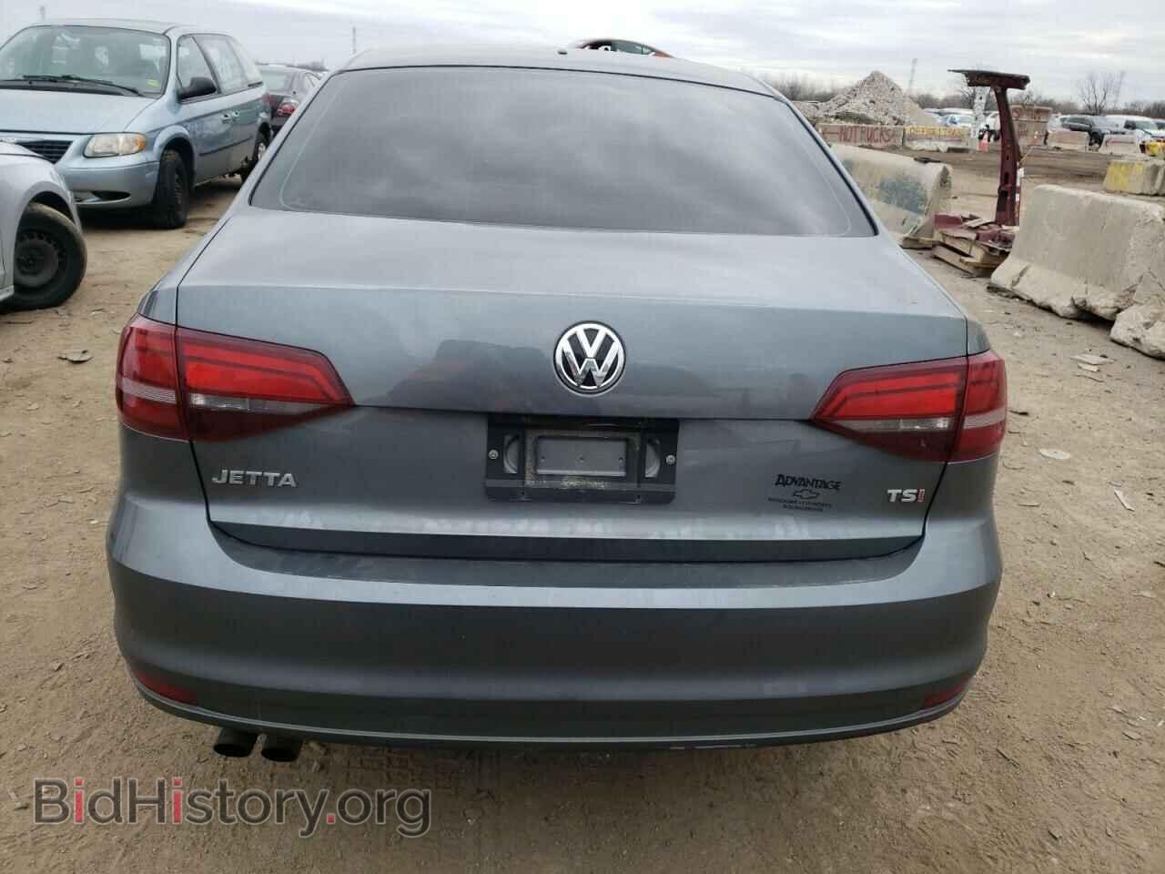 2017 VOLKSWAGEN JETTA - VIN: 3VW2B7AJXHM379498 - Фото 6