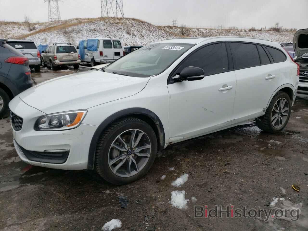 Photo YV4612HK3G1010967 - VOLVO V60 2016