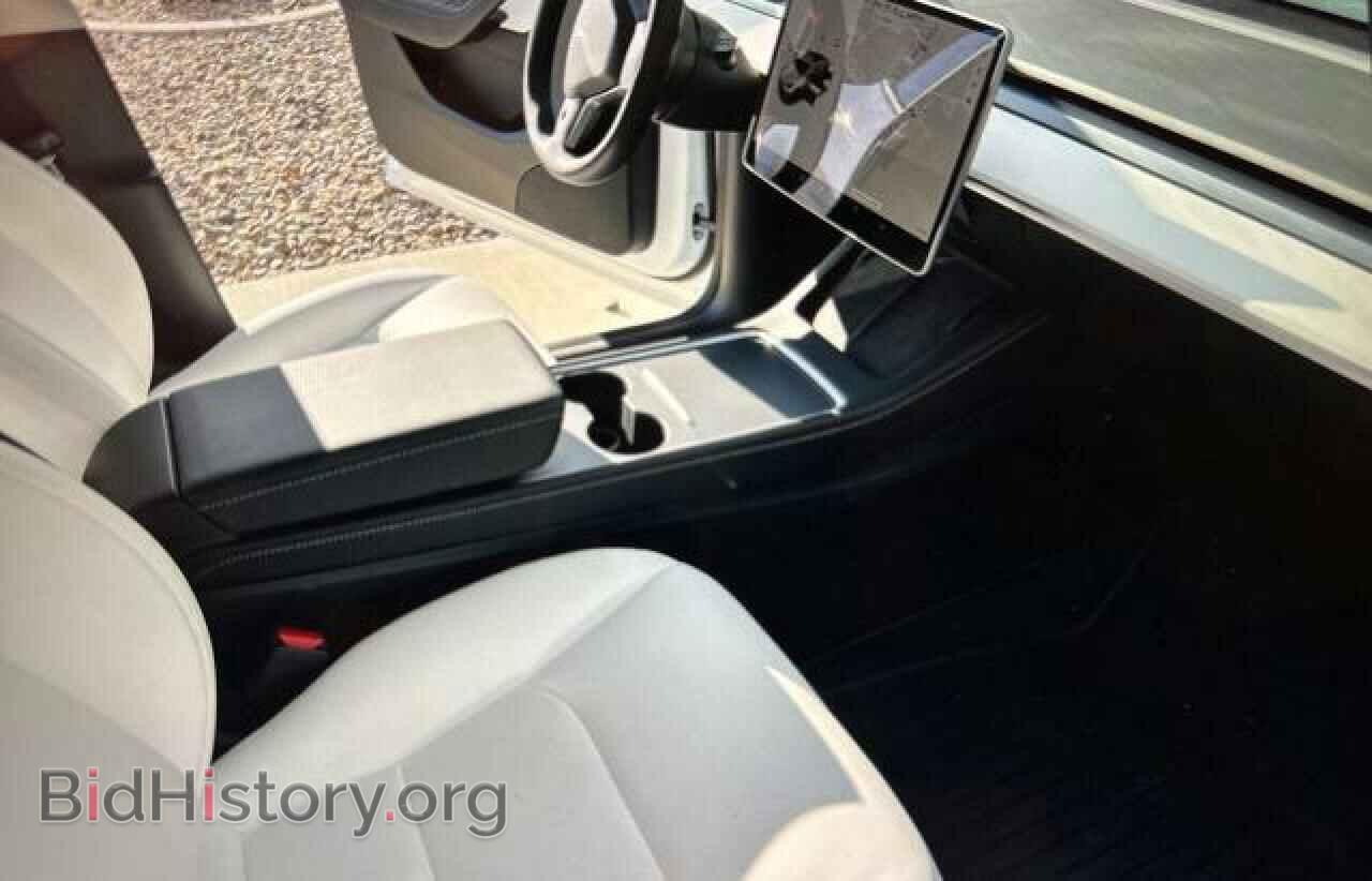 2022 TESLA MODEL Y - VIN: 7SAYGDEE4NF443435 - Фото 5