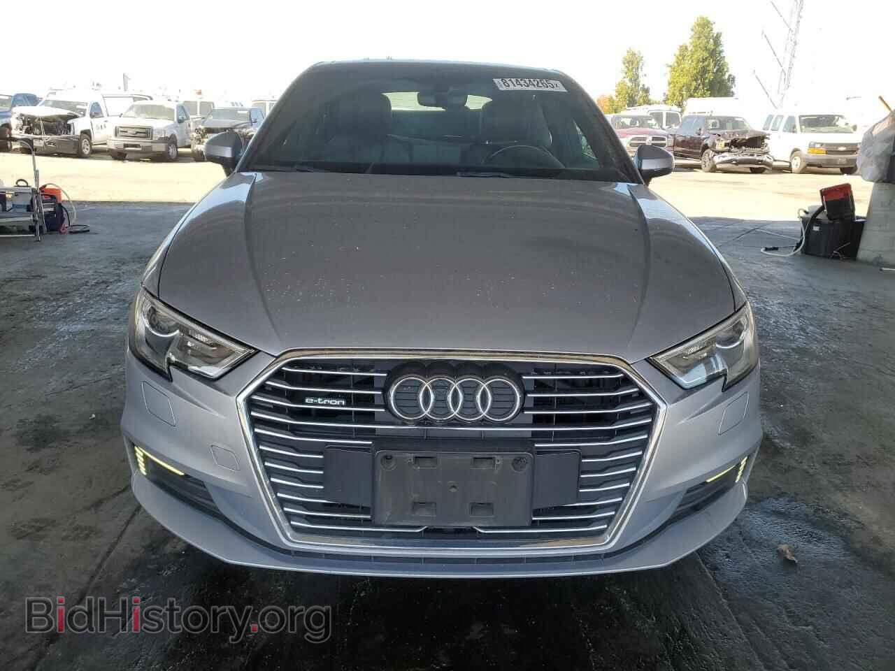 2018 AUDI A3 - VIN: WAUUPBFF3JA154991 - Фото 5