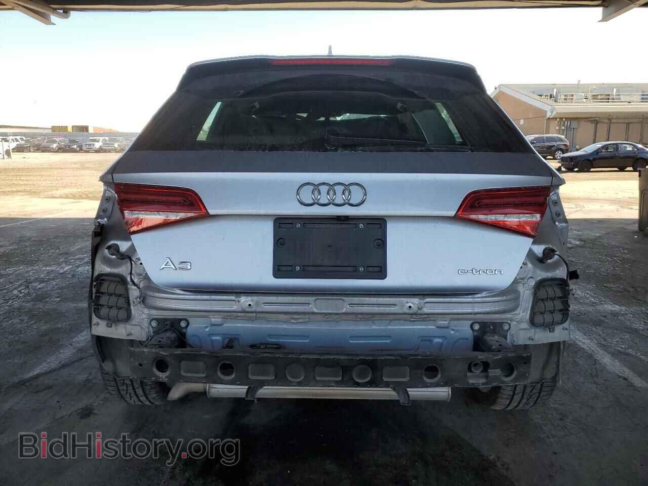 2018 AUDI A3 - VIN: WAUUPBFF3JA154991 - Фото 6