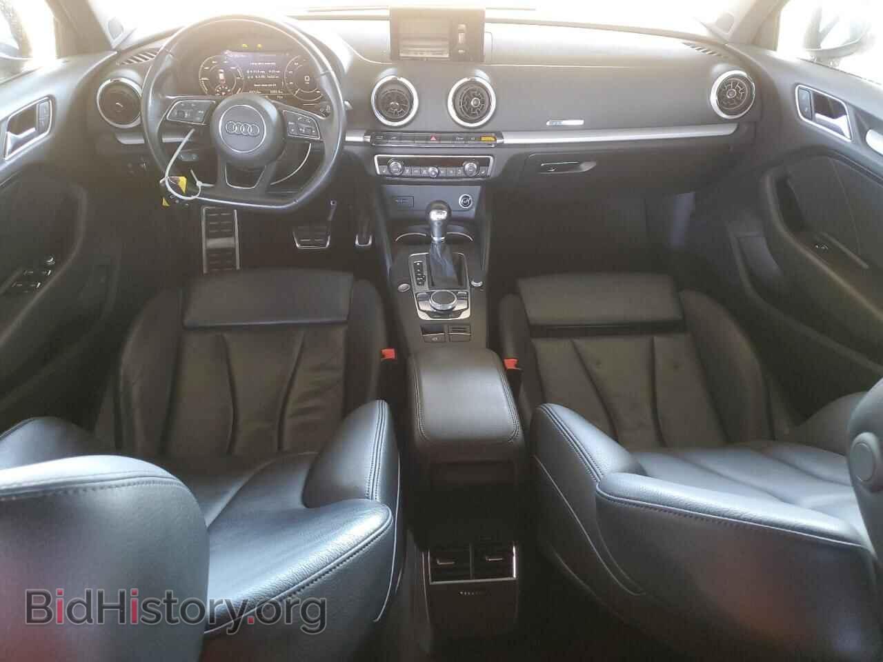 2018 AUDI A3 - VIN: WAUUPBFF3JA154991 - Фото 8