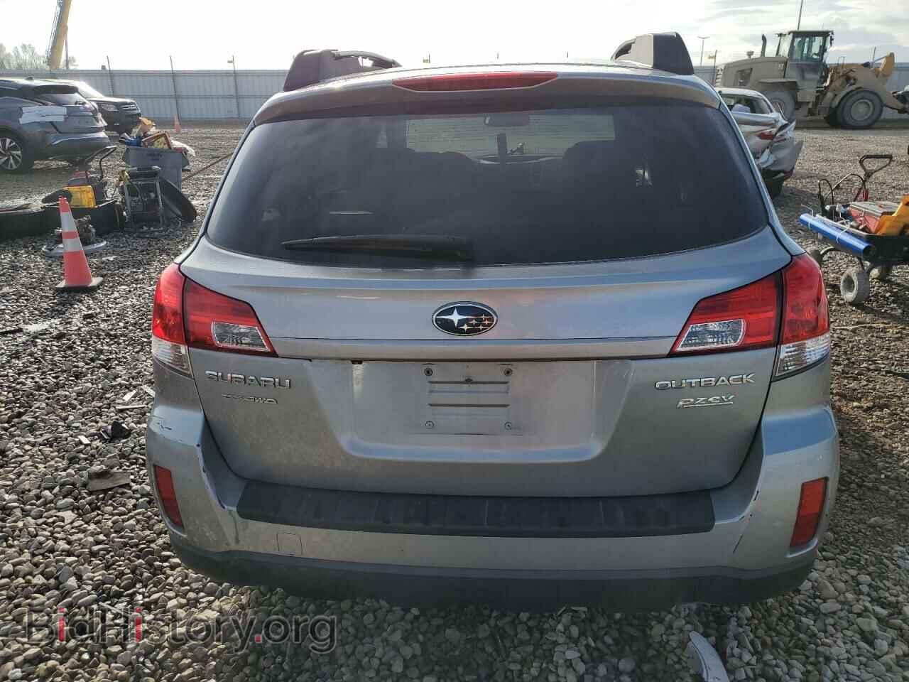 2011 SUBARU OUTBACK - VIN: 4S4BRBGC2B3334747 - Фото 6