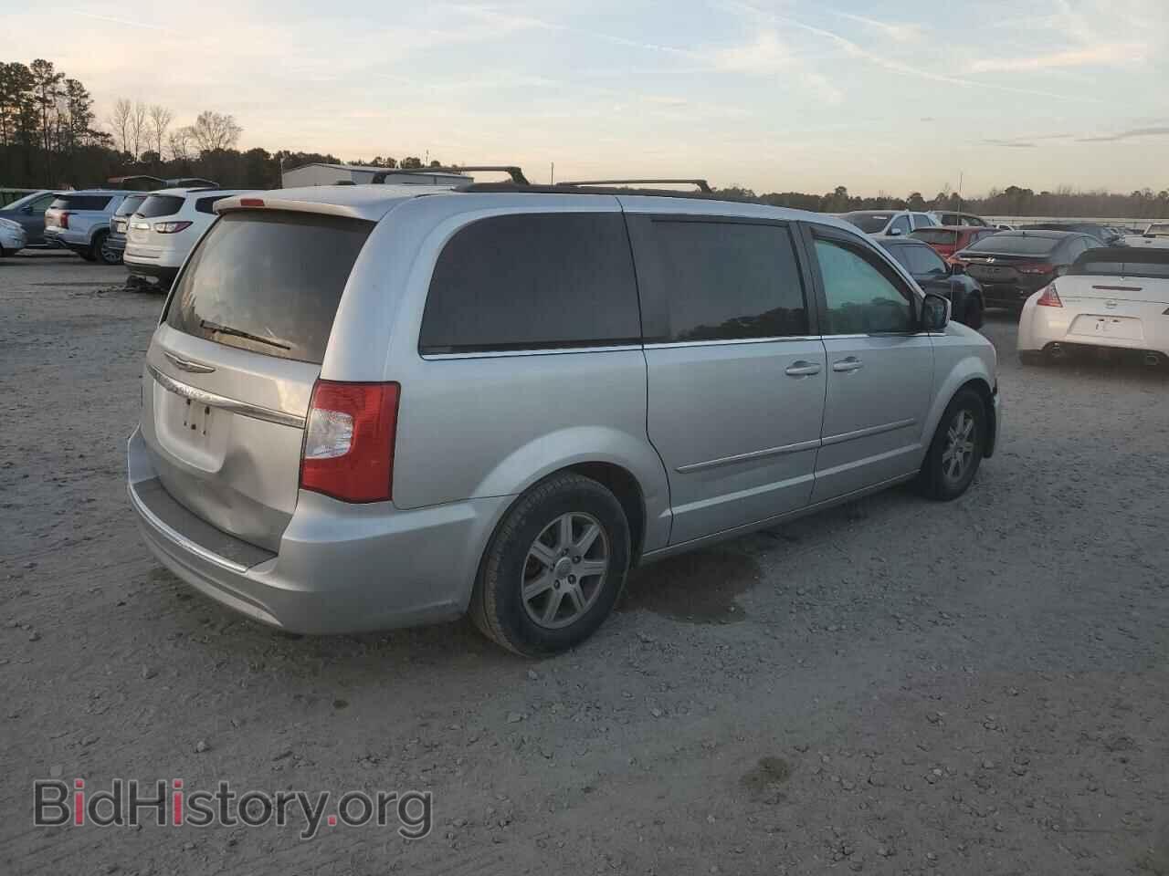 2011 CHRYSLER MINIVAN - VIN: 2A4RR5DG9BR734687 - Фото 3