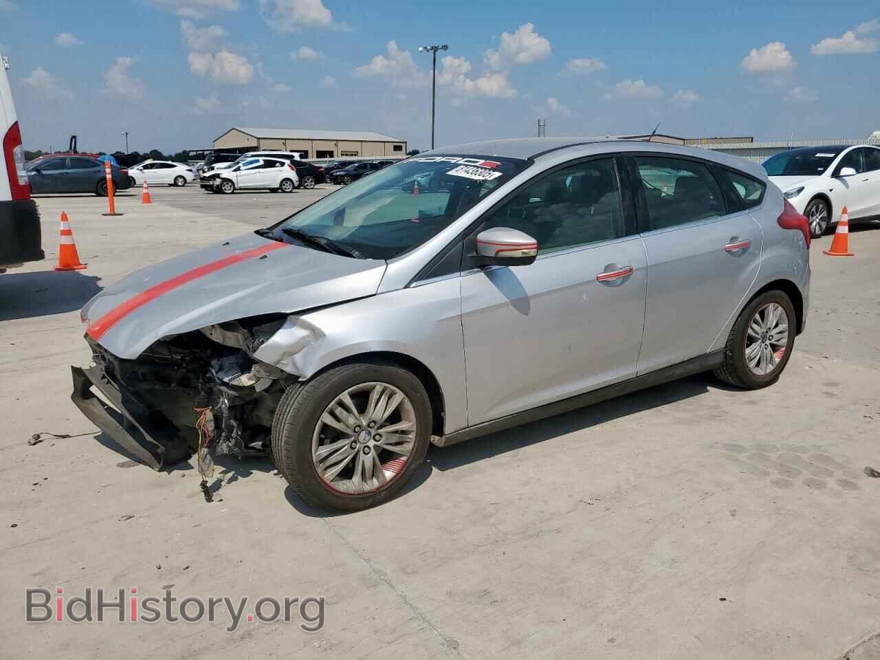 Photo 1FAHP3M21CL333487 - FORD FOCUS 2012