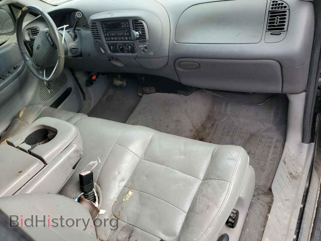 2002 FORD All Models - VIN: 2FTRX08L82CA22034 - Фото 8