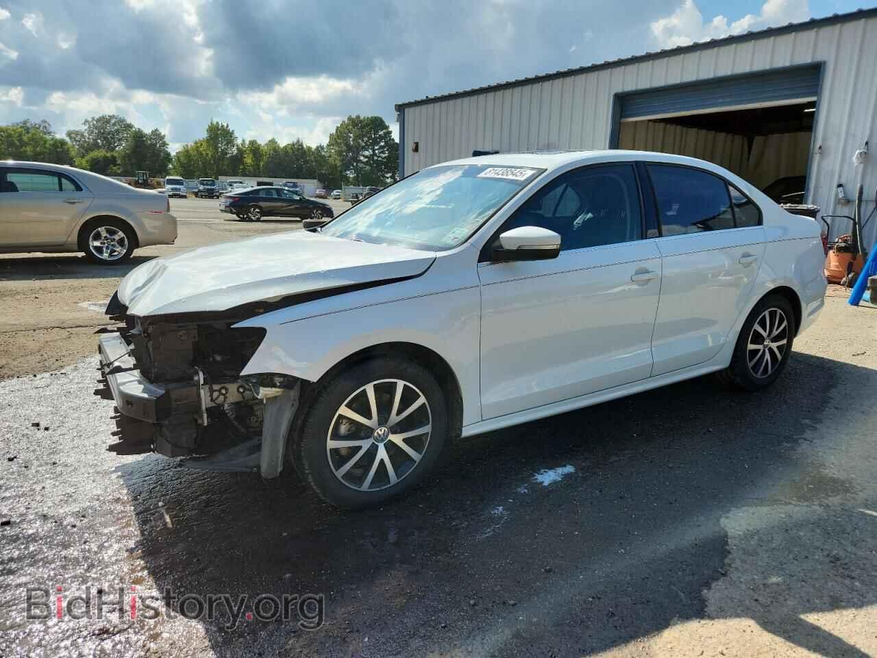 Фотография 3VWDB7AJ1HM360184 - VOLKSWAGEN JETTA 2017