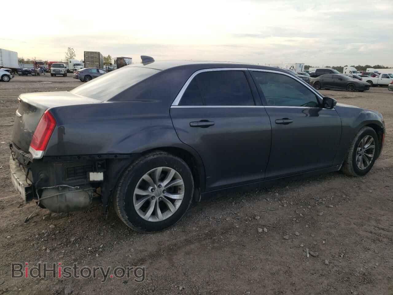 2016 CHRYSLER 300 - VIN: 2C3CCAAGXGH164260 - Фото 3
