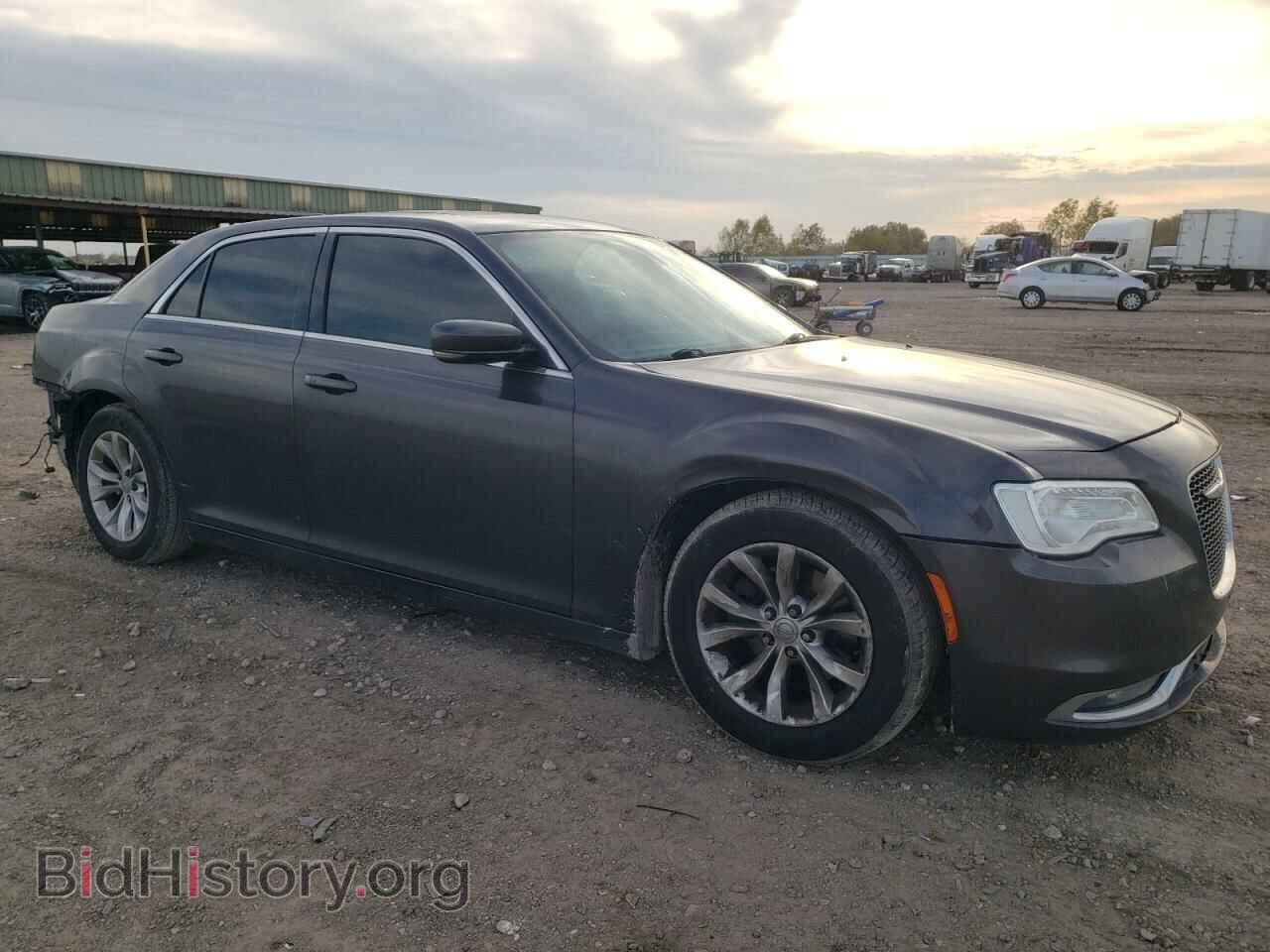 2016 CHRYSLER 300 - VIN: 2C3CCAAGXGH164260 - Фото 4