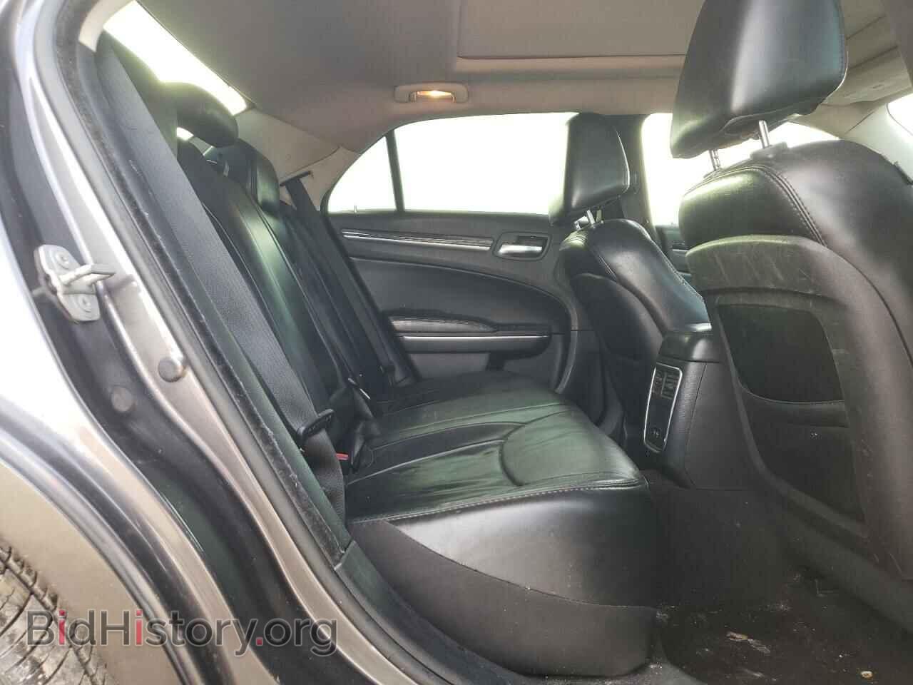 2016 CHRYSLER 300 - VIN: 2C3CCAAGXGH164260 - Фото 10