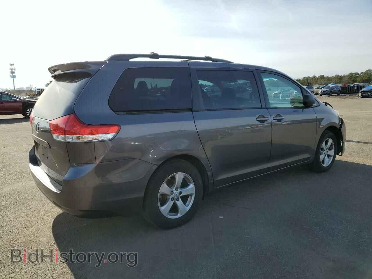 2011 TOYOTA All Models - VIN: 5TDKK3DCXBS065009 - Фото 3