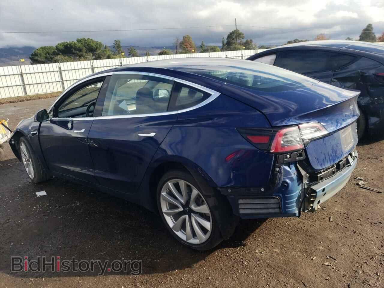 2018 TESLA MODEL 3 - VIN: 5YJ3E1EB8JF116015 - Фото 2