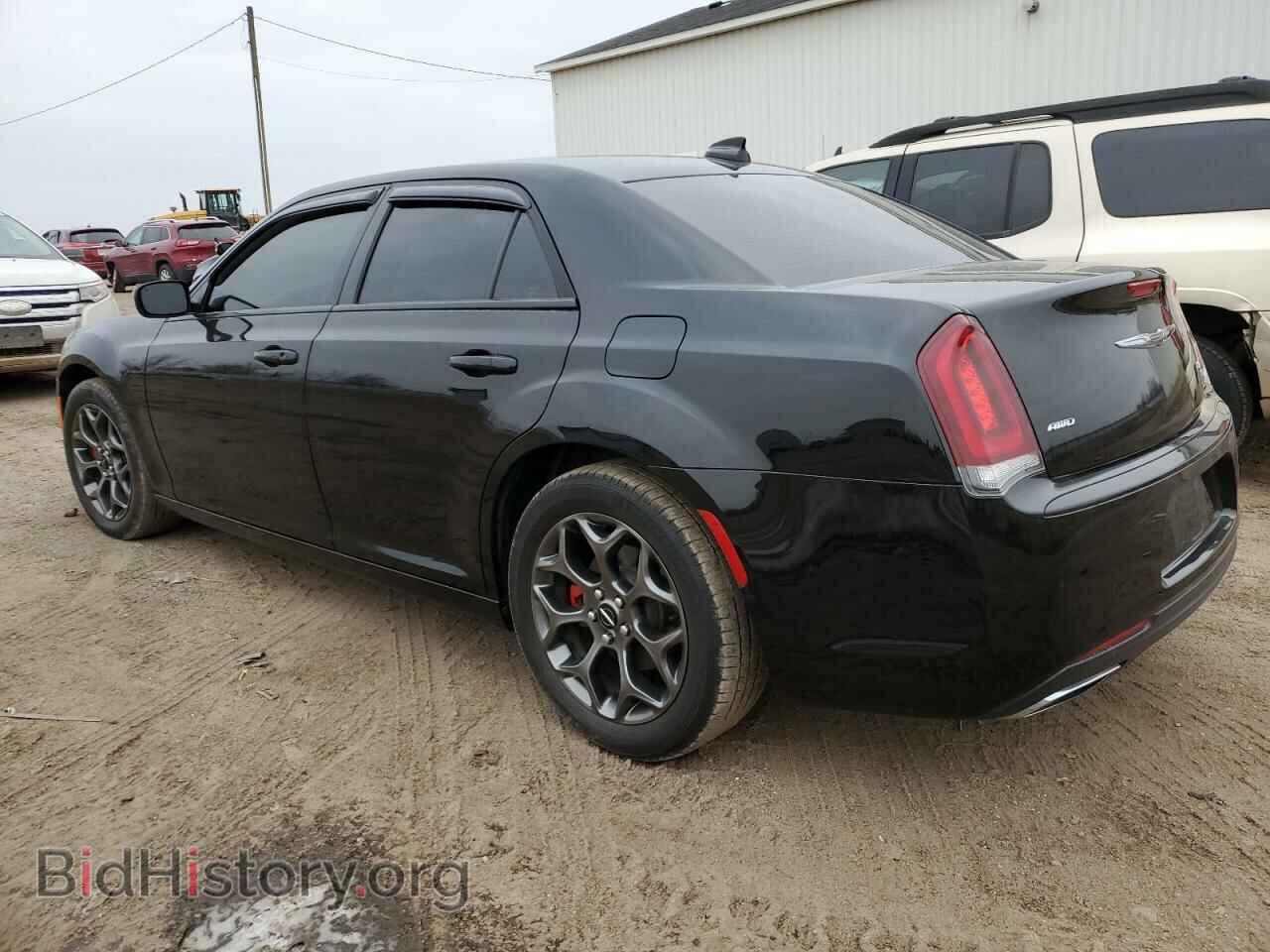 2018 CHRYSLER 300 - VIN: 2C3CCAGG8JH149397 - Фото 2