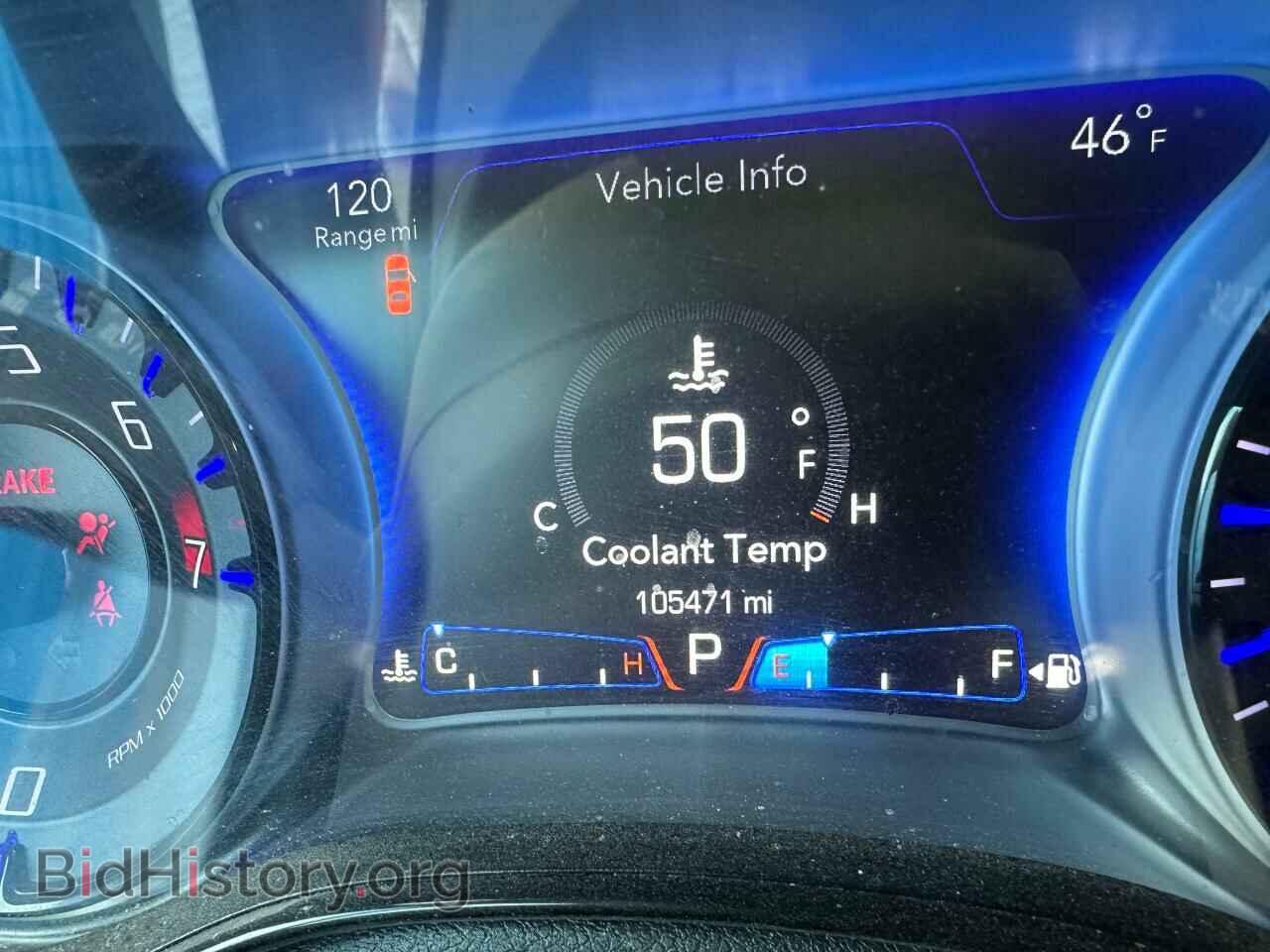 2018 CHRYSLER 300 - VIN: 2C3CCABG1JH244536 - Фото 9