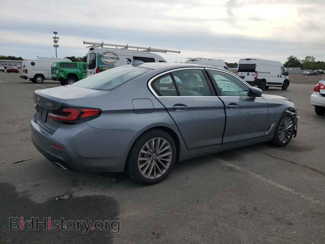 2021 BMW 5 SERIES - VIN: WBA13BJ00MCF06468 - Фото 3