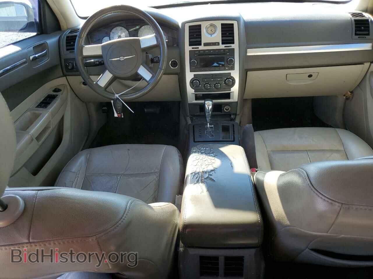 2010 CHRYSLER 300 - VIN: 2C3CA5CV4AH159216 - Фото 8