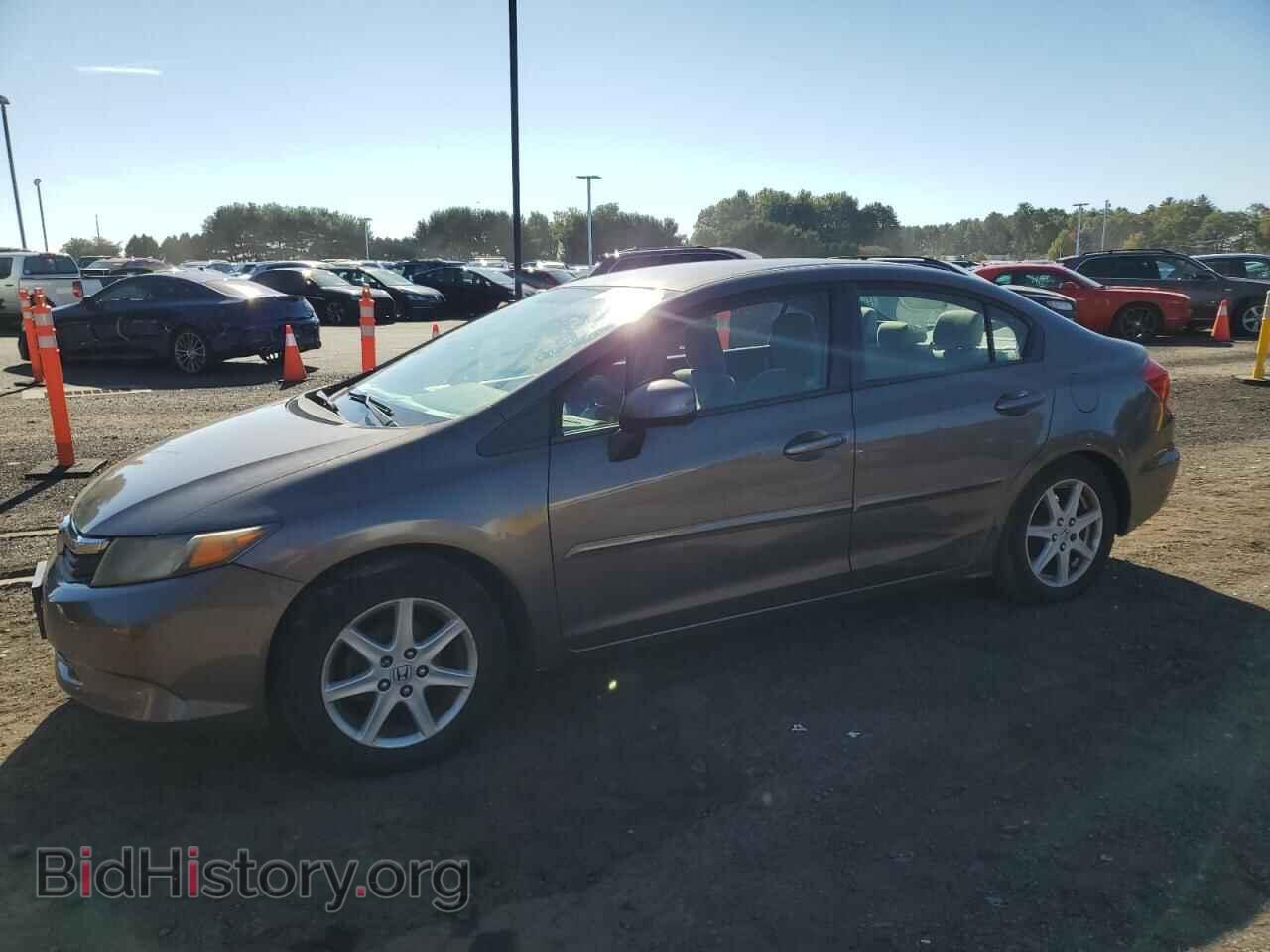 Photo 2HGFB2E5XCH513648 - HONDA CIVIC 2012