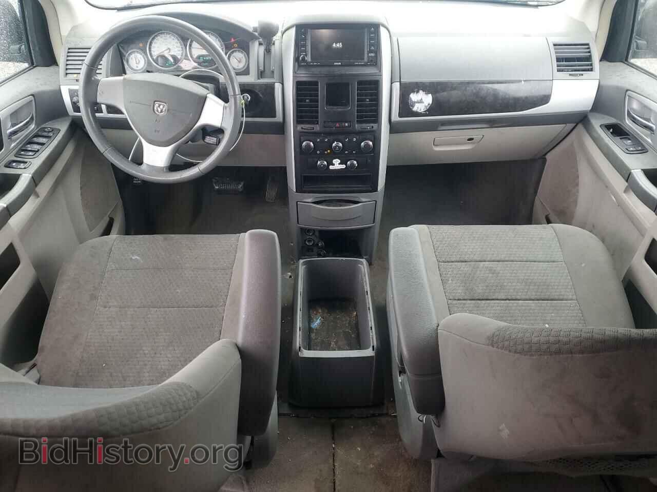 2010 DODGE CARAVAN - VIN: 2D4RN6DX7AR336399 - Фото 8