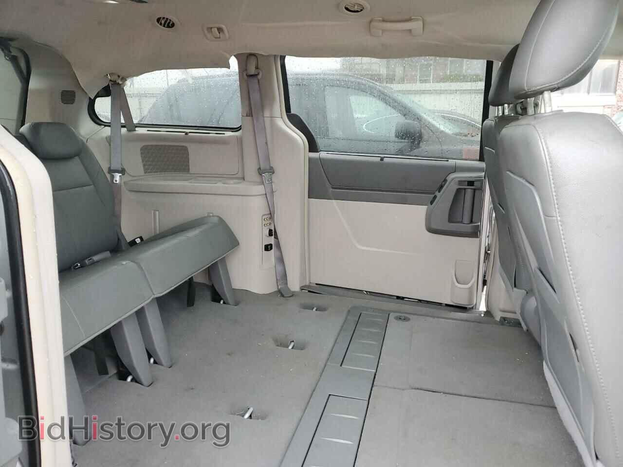 2008 CHRYSLER MINIVAN - VIN: 2A8HR54P68R767276 - Фото 11