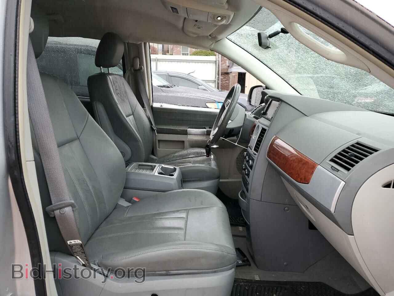 2008 CHRYSLER MINIVAN - VIN: 2A8HR54P68R767276 - Фото 7