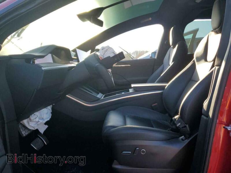 2023 Tesla MODEL X (VIN 7SAXCDE5XPF374664) — фото 7 из 12