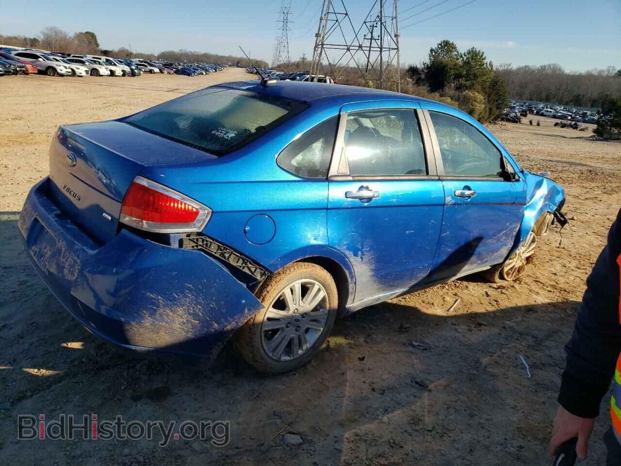 2011 FORD FOCUS - VIN: 1FAHP3HN8BW124121 - Фото 3