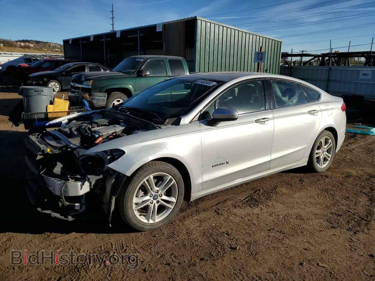 Photo 3FA6P0LU7JR138713 - FORD FUSION 2018