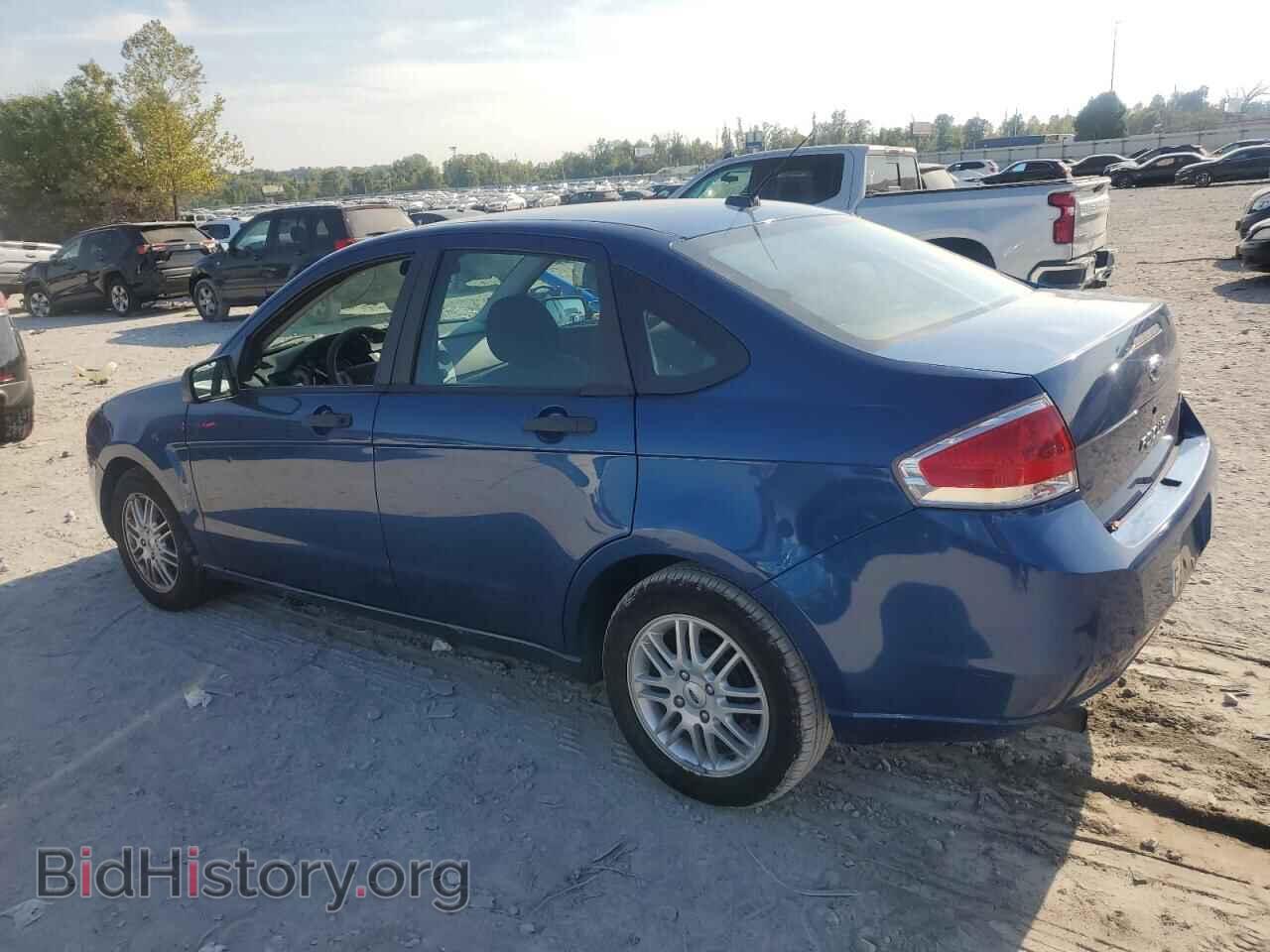 2009 FORD FOCUS - VIN: 1FAHP35N09W160092 - Фото 2