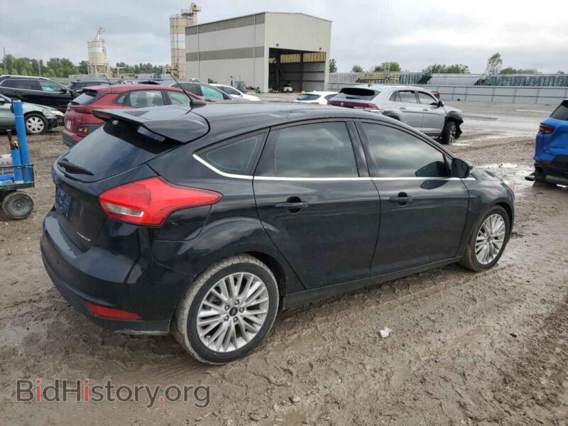 2016 Ford FOCUS (VIN 1FADP3N27GL332640) — фото 3 из 12