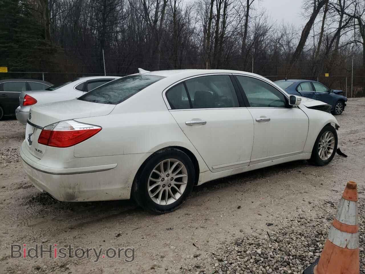 2009 HYUNDAI GENESIS - VIN: KMHGC46E29U034474 - Фото 3
