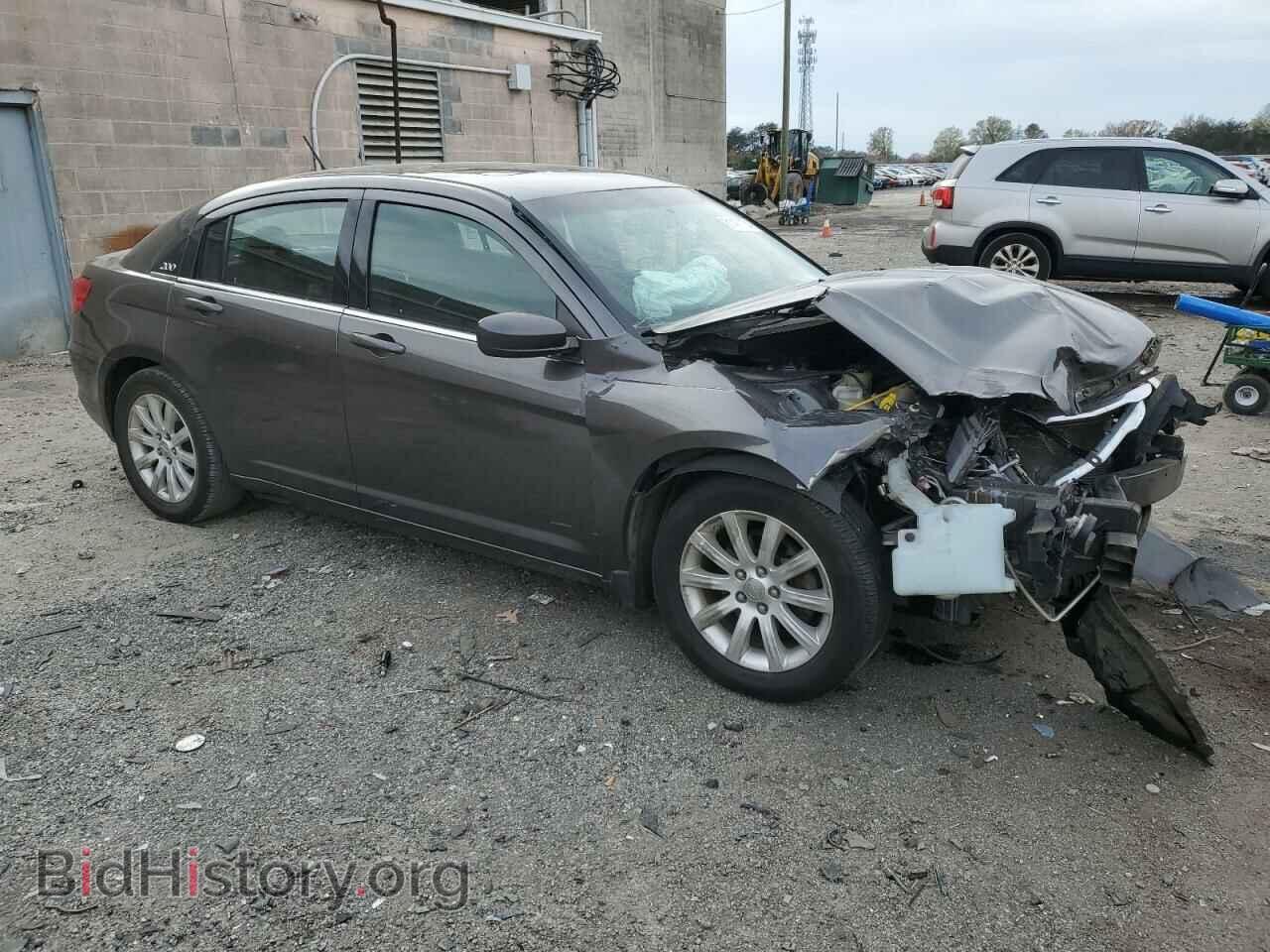 2014 CHRYSLER 200 - VIN: 1C3CCBBB2EN198139 - Фото 4