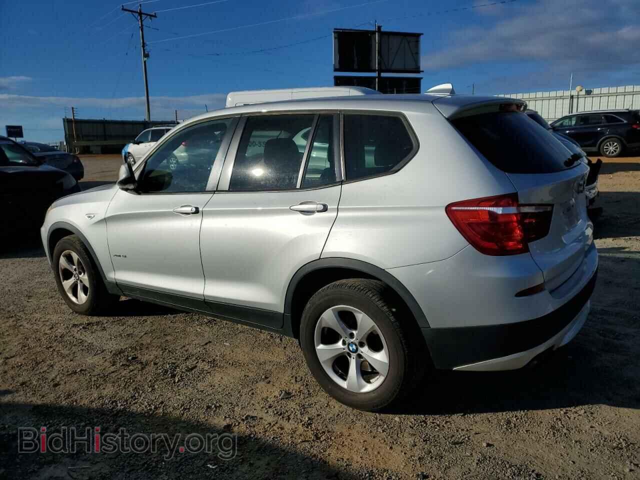 2011 BMW X3 - VIN: 5UXWX5C5XBL704958 - Фото 2