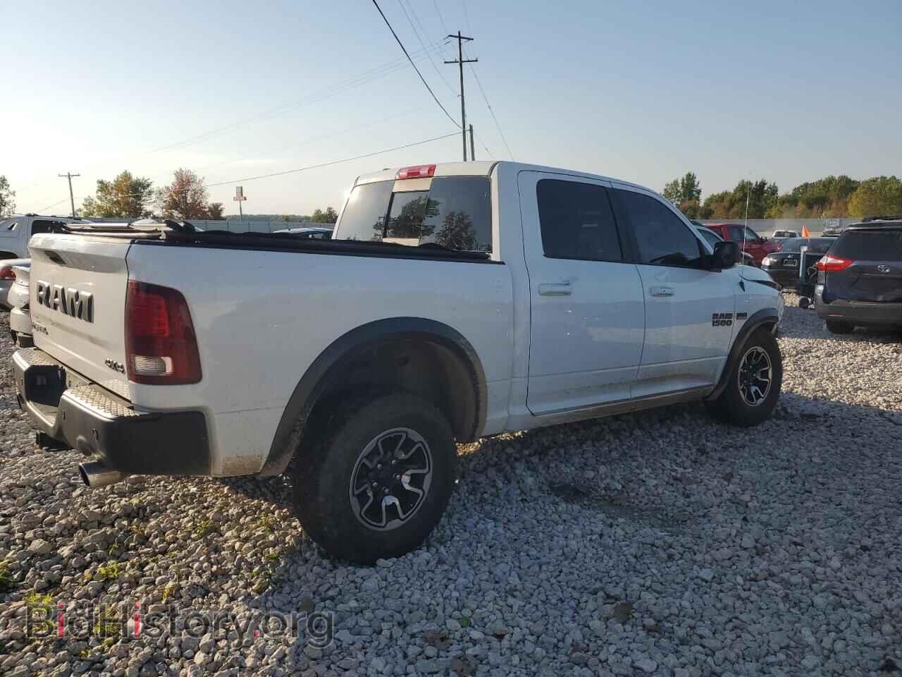 2017 RAM 1500 - VIN: 1C6RR7YT0HS743057 - Фото 3