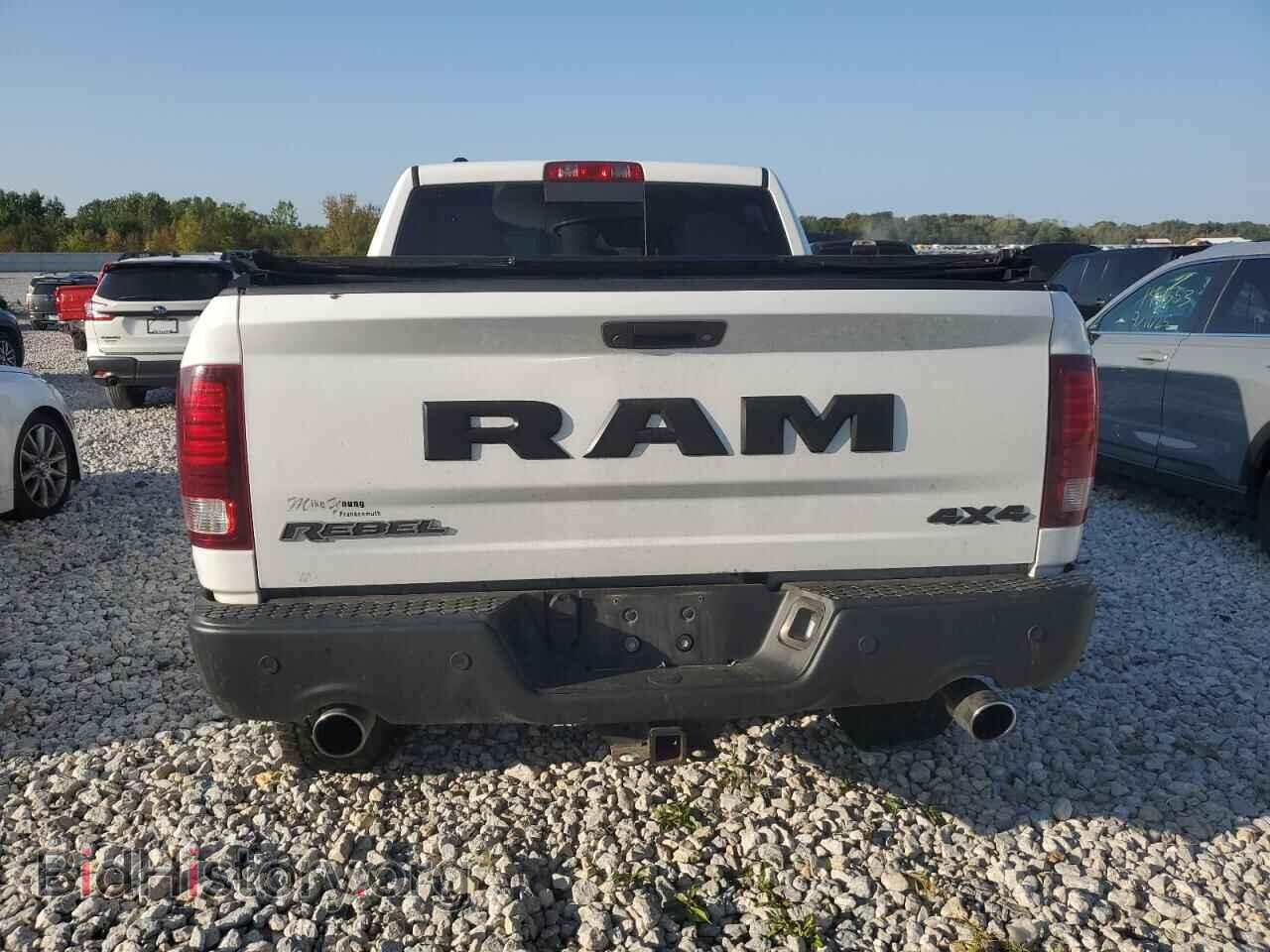 2017 RAM 1500 - VIN: 1C6RR7YT0HS743057 - Фото 6
