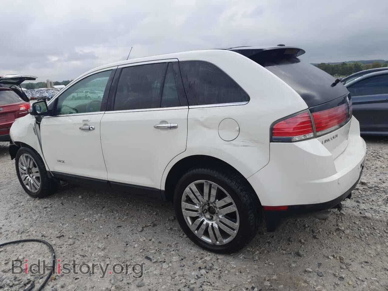 2009 LINCOLN MKX - VIN: 2LMDU88C79BJ09831 - Фото 2