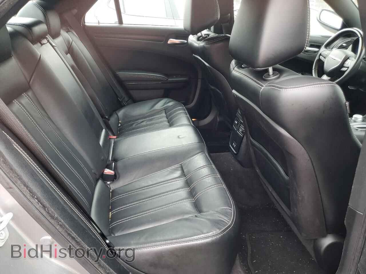 2016 CHRYSLER 300 - VIN: 2C3CCAGG6GH296309 - Фото 10